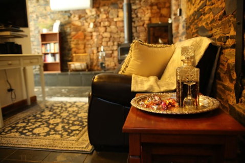 William Hunt's Retreat - Redwood Studio - Accommodation 4U 1