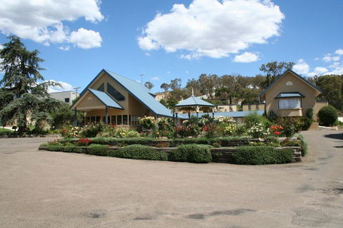 Willows Motel - Accommodation 4U 1