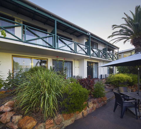 Windsor Lodge - Accommodation 4U 3