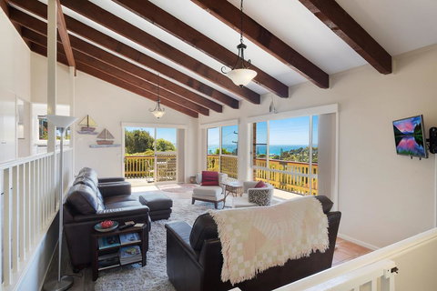 Wirra By The Sea, Dalmeny - Accommodation 4U 3