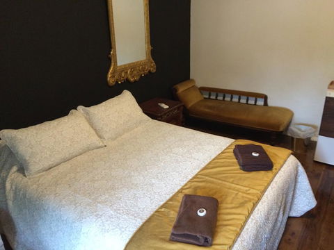 Wisemans Inn - Accommodation 4U 2