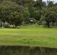 Wisteria Cottage - Accommodation 4U