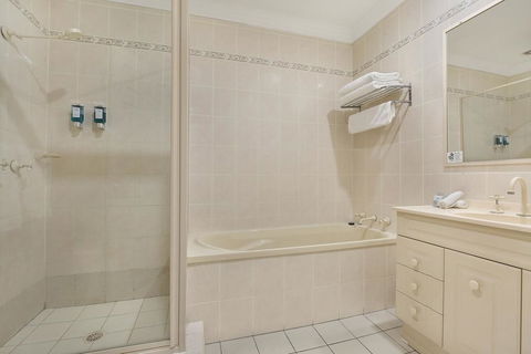 Wollongong Serviced Apartments - Accommodation 4U 2