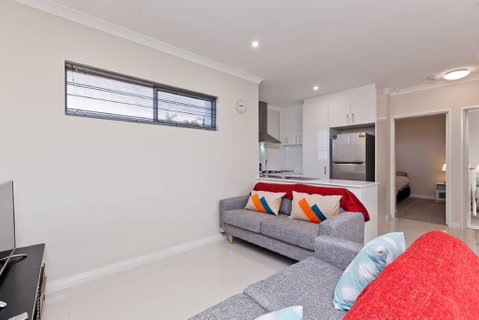 Woodlands - Home With A View - Accommodation 4U 0