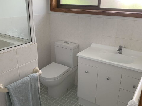 Wreck Beach Cottage @ Shoal Bay - Accommodation 4U 2