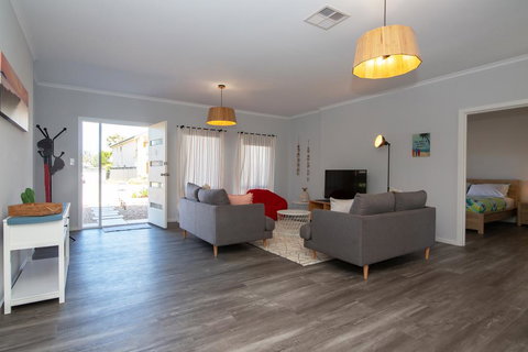 Xanadu - Aldinga Beach - Accommodation 4U 3