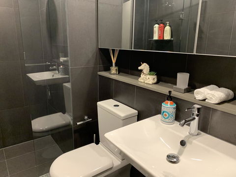 Xu's Residence@888 Collins St - Accommodation 4U 2