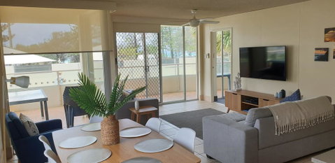 Wyuna Beachfront Holiday Apartments - Accommodation 4U 1