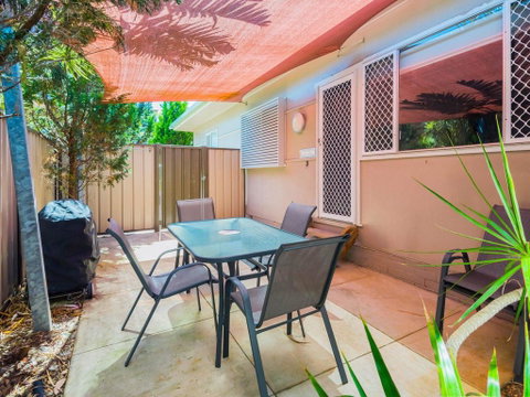 Yamba Daze - Sunset - Pet Friendly - Accommodation 4U 0