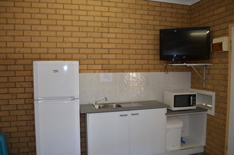 Yamba Motor Inn - Accommodation 4U 3