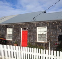 Young's Cottage - circa 1861 - Accommodation 4U