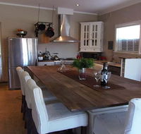 YSG The Edward Townhouse 155 - Steps To Town - Accommodation 4U