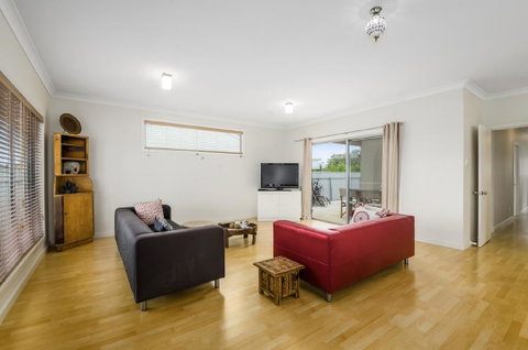 Zaahira House - Accommodation 4U 2