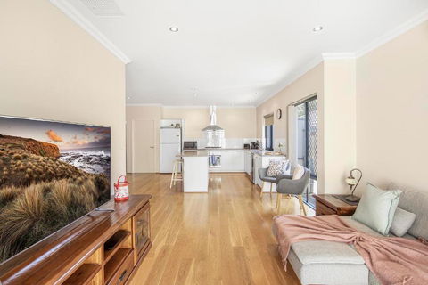 3b2b Bentley Home - Accommodation 4U 4