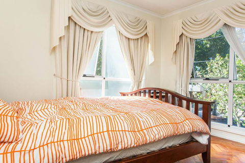 Abbotsford Private Rooms & Pods - 15 Charles Homestay - Accommodation 4U 2