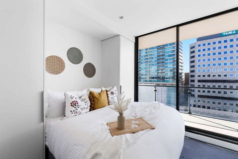 A 2BR Apt Near Shrine Of Remembrance FREE Parking - Accommodation 4U 1