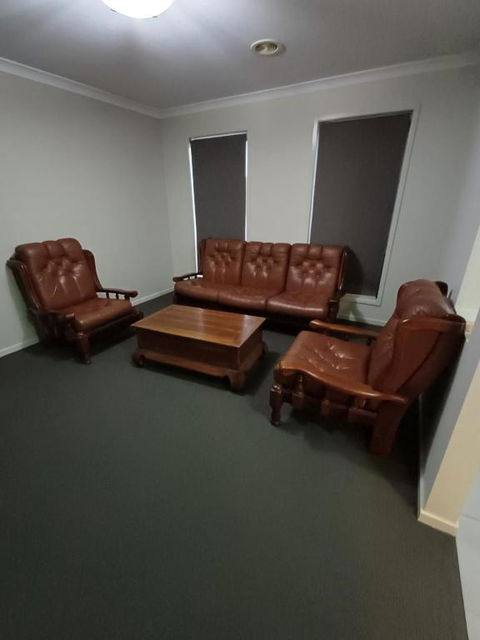 A Beautiful And Spacious Home. - Accommodation 4U 1