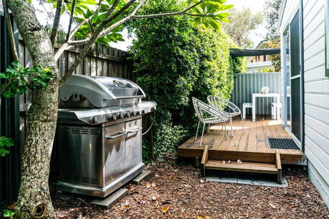 A Chic Coastal Hideaway At Toowoon Bay Beach - Accommodation 4U 4