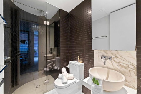 A Chic & Comfy 2BR Apt Near Federation Square - Accommodation 4U 3