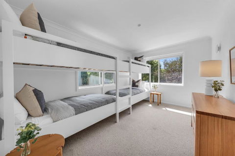 A Short Time - Accommodation 4U 4