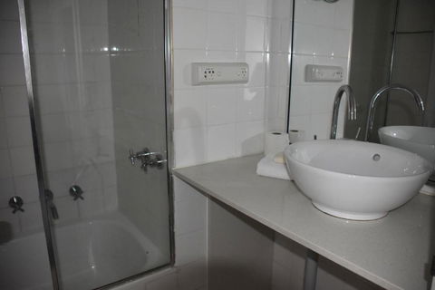 Accommodation Sydney City Centre Hyde Park Plaza Pet Friendly Studio With Balcony Apartment - Accommodation 4U 3