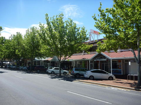Adelaide Travellers Inn Backpackers Hostel - Accommodation 4U 4