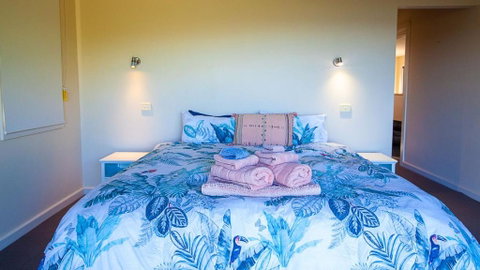 Adelong Secluded Beach House Linen Provided Bermagui - Accommodation 4U 2
