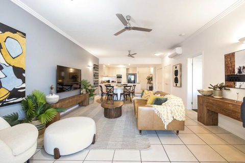 Afternoon Delight - Accommodation 4U 0