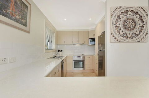 Aisling View - Accommodation 4U 4