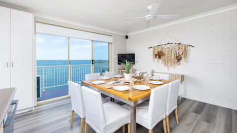 Alcheringa - Units 3 & 4 32 Sandy Point Rd - Accommodation 4U 1