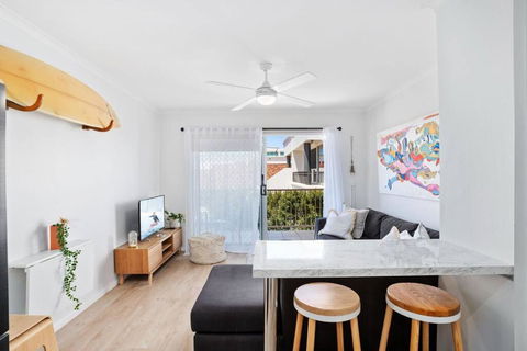 Alfred Street - Hosted By Burleigh Letting - Accommodation 4U 0