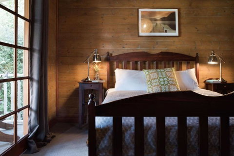 All Views - Accommodation 4U 2
