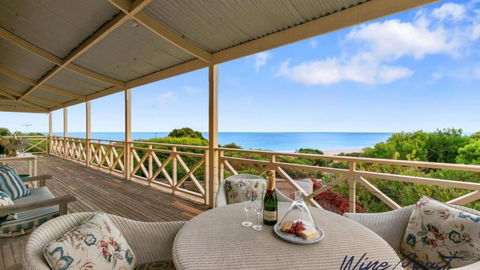 Alton House By Wine Coast Holidays - Accommodation 4U 1