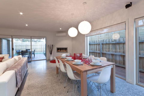 Amaroo - Accommodation 4U 3