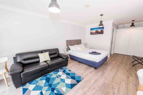Anchors Away - Accommodation 4U 0