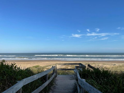 Amani Beach Haus, On The Beach - Accommodation 4U 3