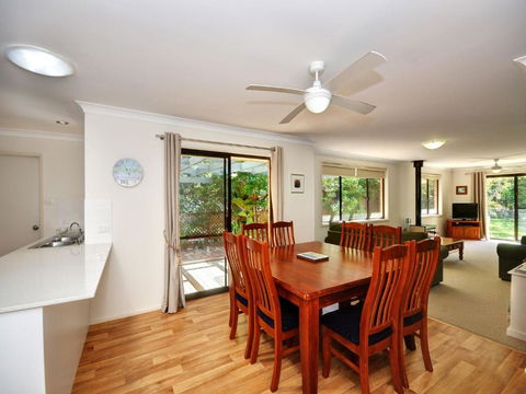 All Decked Out - Accommodation 4U 2