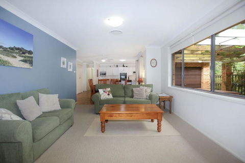 All Decked Out - Accommodation 4U 4