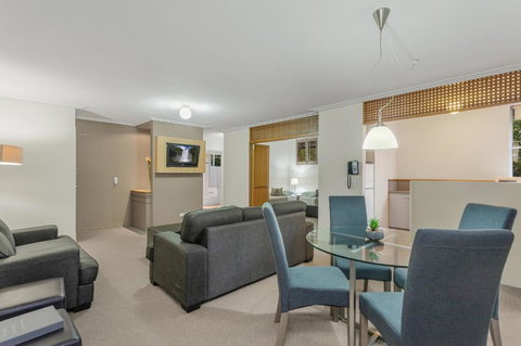Airport International Motel Brisbane - Accommodation 4U 1