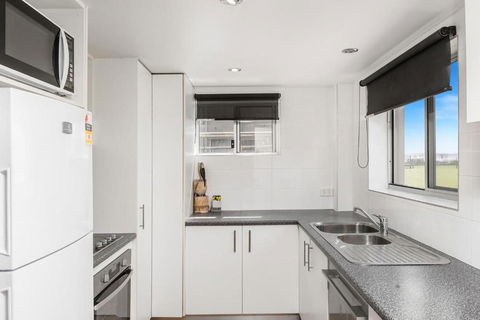 Apartment 4B - Accommodation 4U 4