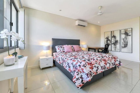 Arguably The Best Location In Darwin City - Accommodation 4U 3