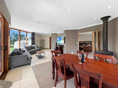Aurora Cottages - Bellfield - Accommodation 4U 2
