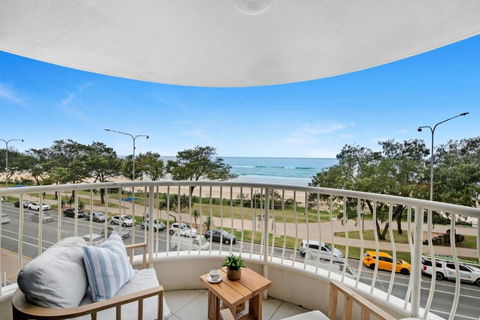 Athena By The Sea Luxurious Beachfront Retreat - CoastHM - Accommodation 4U 0