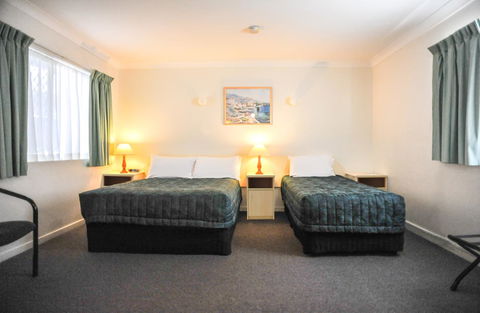 Southport Motel & Apartments - Accommodation 4U 18