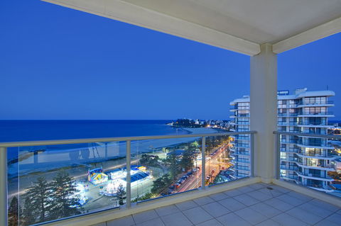Blue C Coolangatta - Accommodation 4U 1