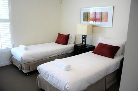 Blue C Coolangatta - Accommodation 4U 24
