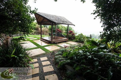 Maleny Terrace Cottages - Accommodation 4U 18