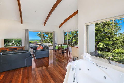 Maleny Terrace Cottages - Accommodation 4U 10