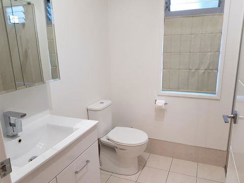Bee-Haven Cottage - Accommodation 4U 9