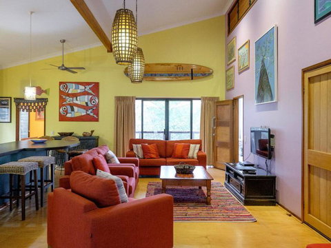 Five Bimba (Tractor House) - Accommodation 4U 2